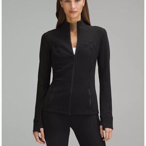 LULULEMON DEFINE JACKET NWT